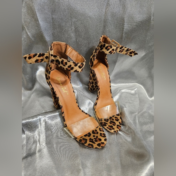Leopard Print Ankle Strap Heels - Picture 1 of 7